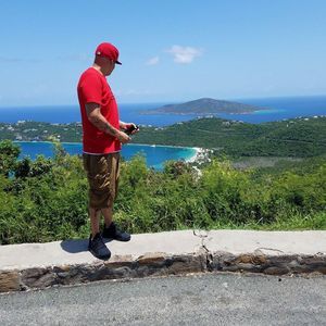 Meet your Posher, Gregory